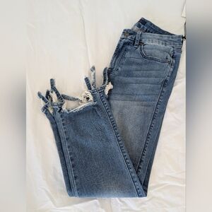 NWT 7 For All Mankind Distressed Blue Jeans